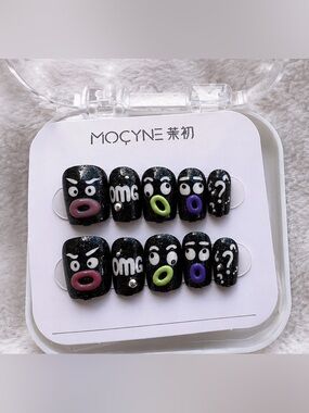Black Press-On Nails with Designs - 24 pieces + Nail Prep Items